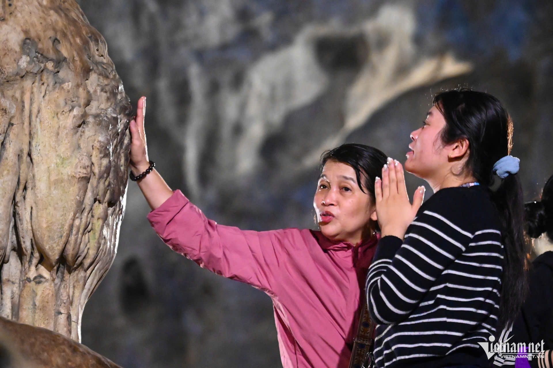 W-chùa hướng   Thế Bằng 11.jpg