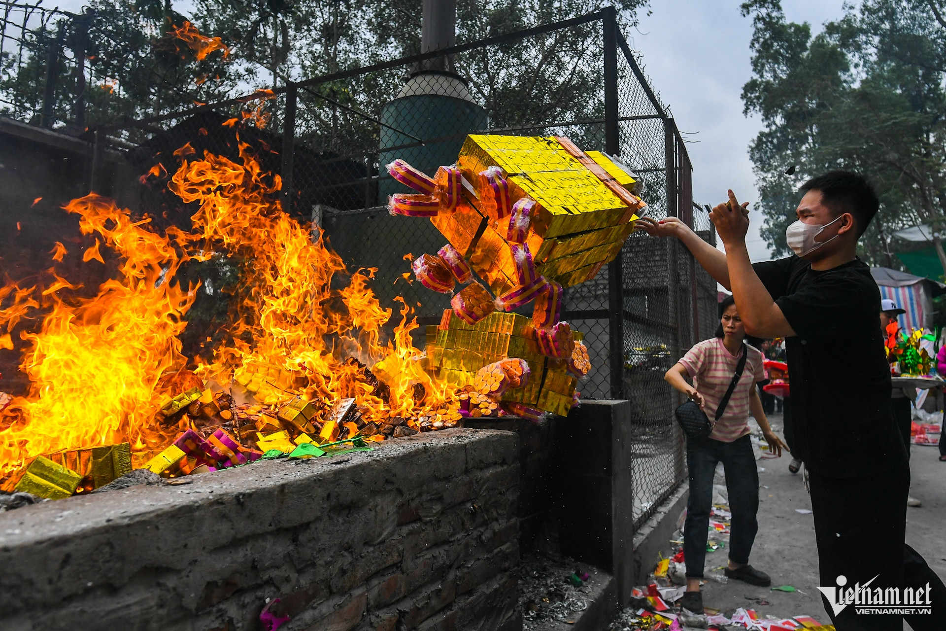 W-den ba chua kho tet 2026 (1).JPG.jpg