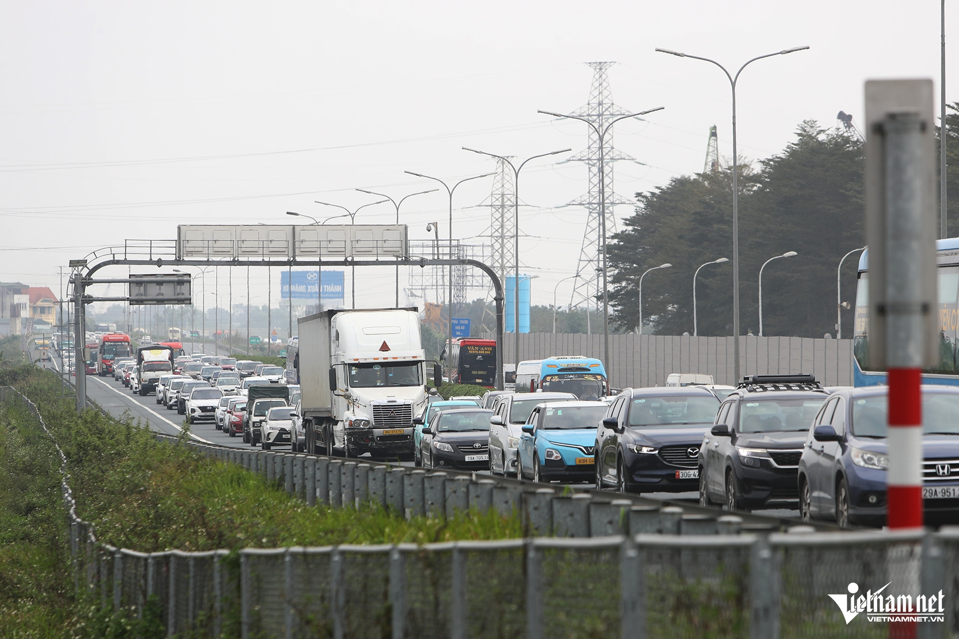 W-dong duc phuong tien 2.JPG.jpg