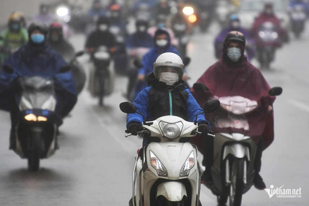 Bản tin sáng 23/2: Không khí lạnh yếu, Hà Nội mưa ngày làm việc đầu năm