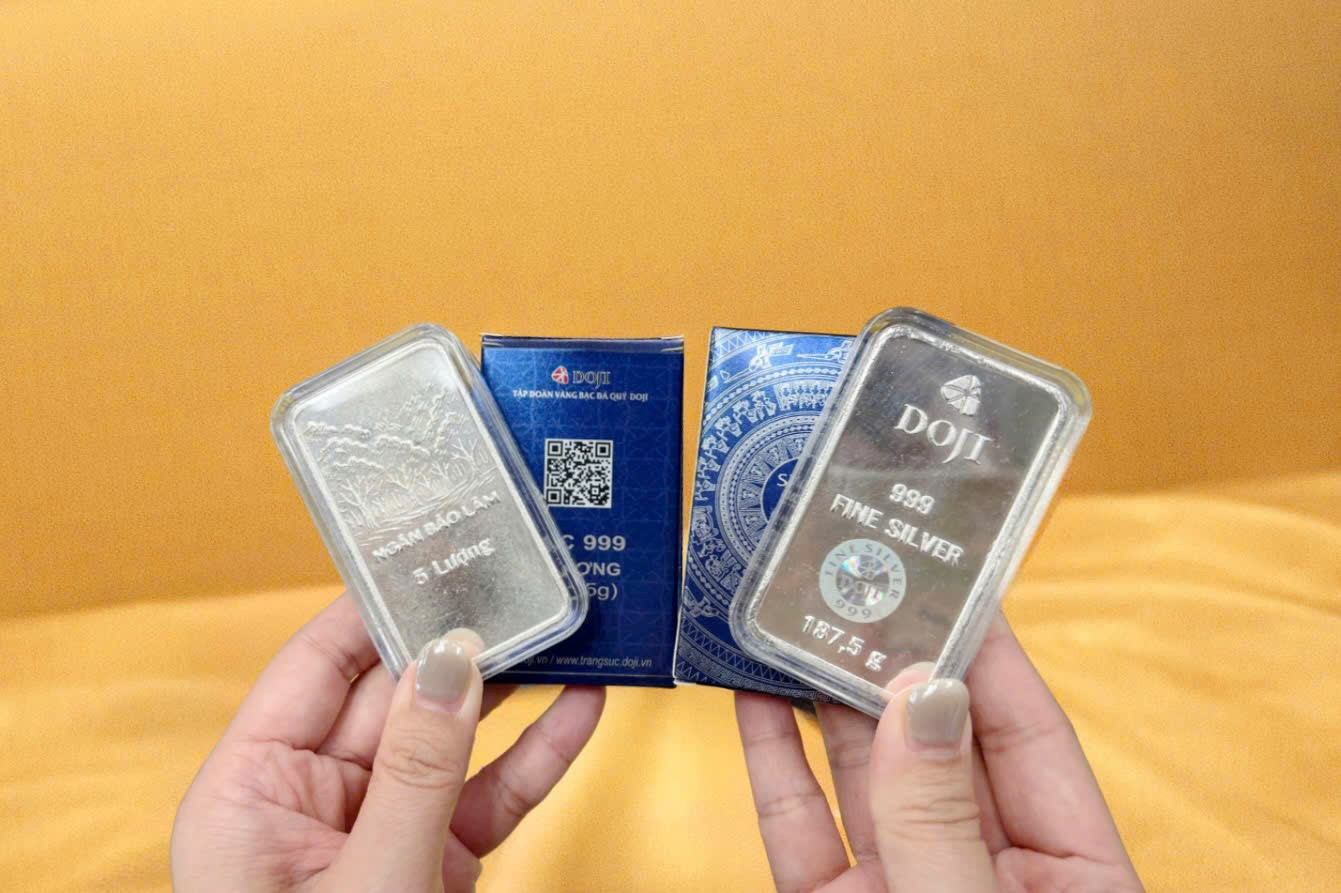 Thị trường bạc thêm sôi động khi nhà cung cấp mới ‘nhập cuộc’