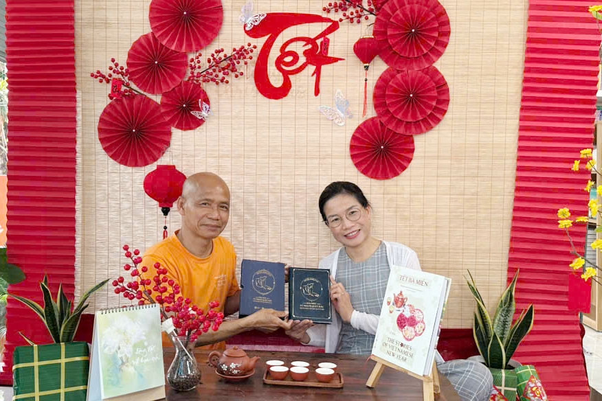 ATM Sách gây sốt, lan tỏa phong tục lì xì tri thức