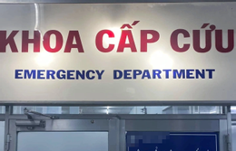 Bác sĩ gọi video cho người nhà bệnh nhân để kịp can thiệp cứu người đột quỵ YwAAAAAAQABAAACAUwAOw==