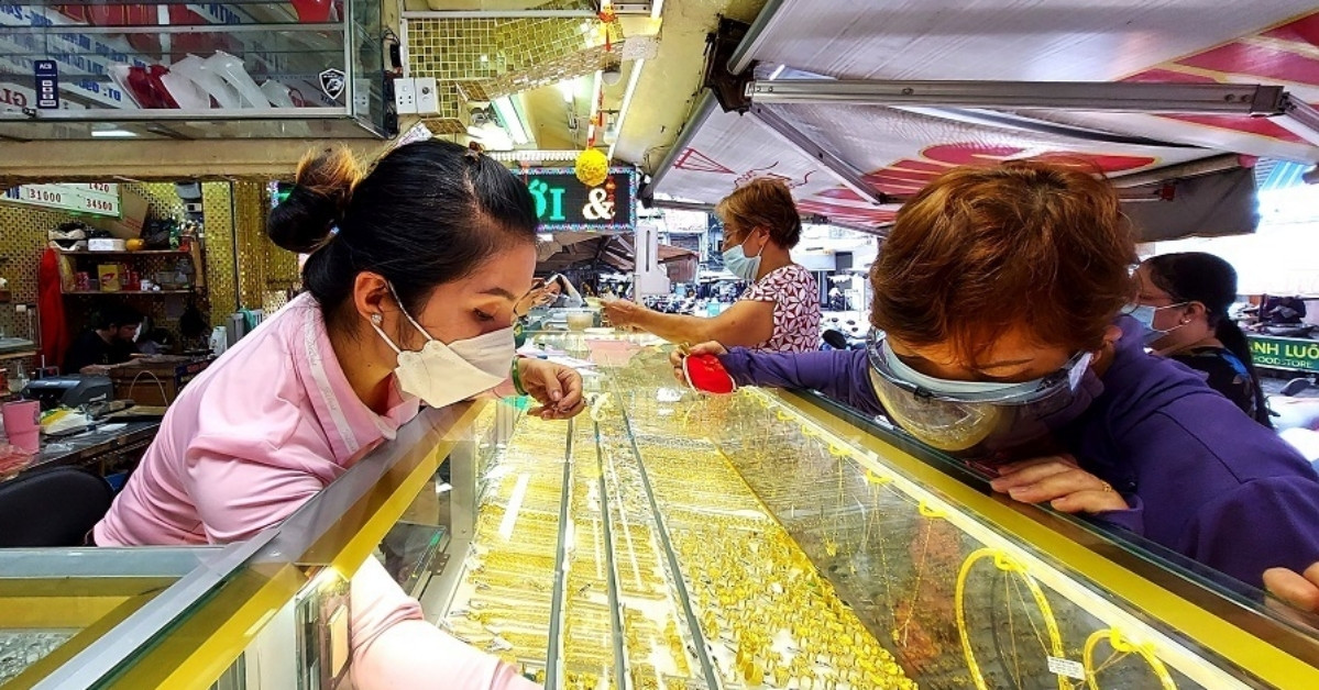 Ngày Vía Thần Tài 2026: Lựa chọn vàng, đồng tiền để đón tài lộc, may mắn