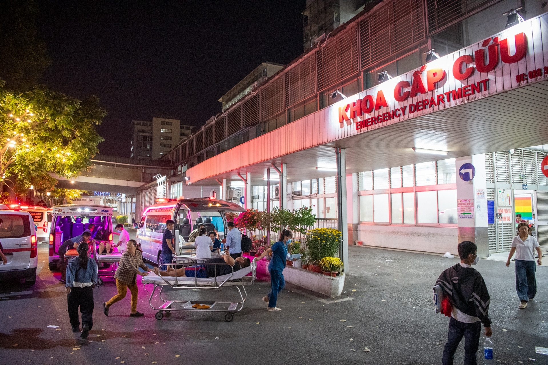  Nguyên nhân khiến số ca cấp cứu ngày Tết tăng vọt ở bệnh viện tuyến cuối TPHCM 