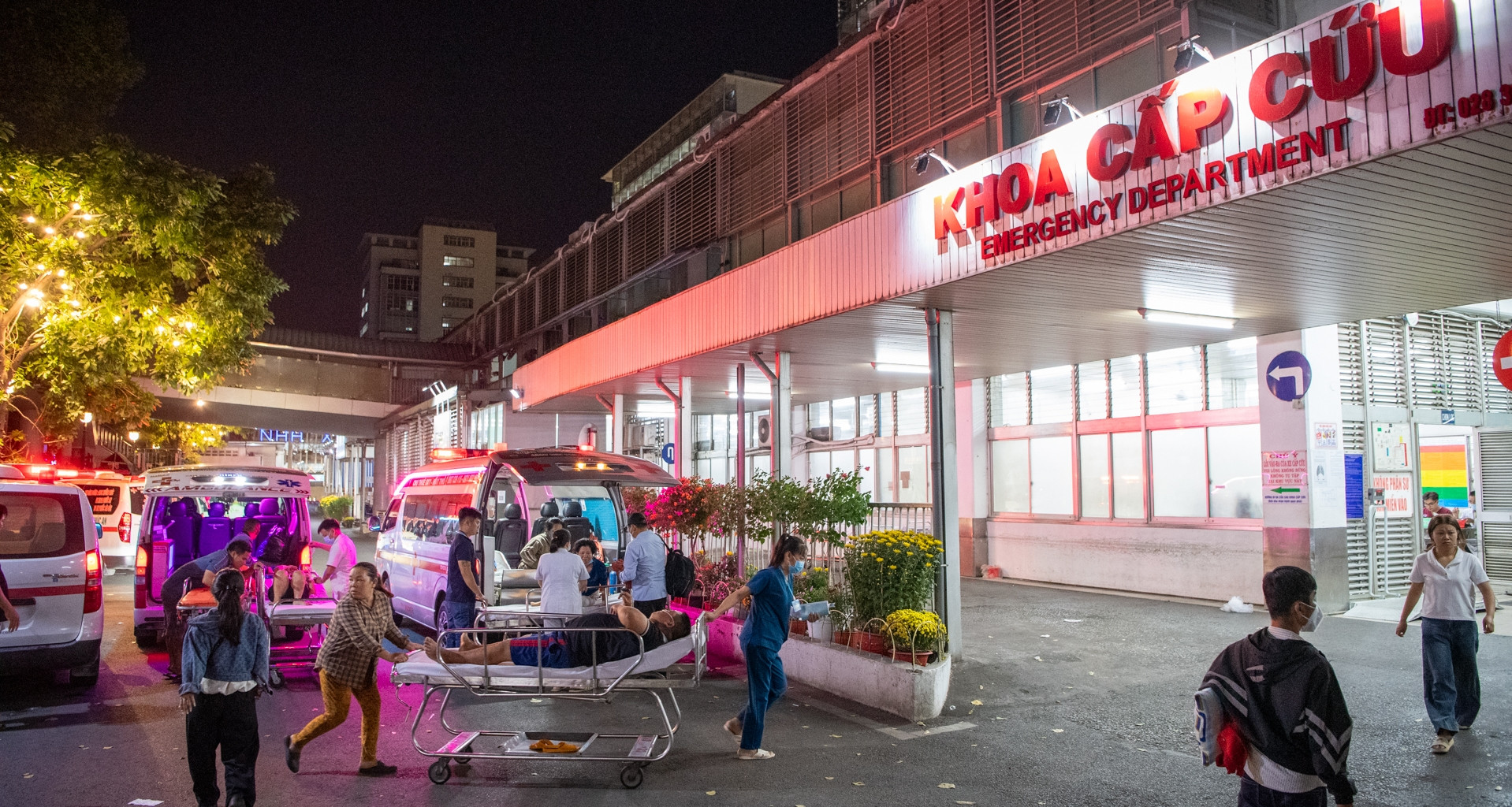 Nguyên nhân khiến số ca cấp cứu ngày Tết tăng vọt ở bệnh viện tuyến cuối TPHCM
