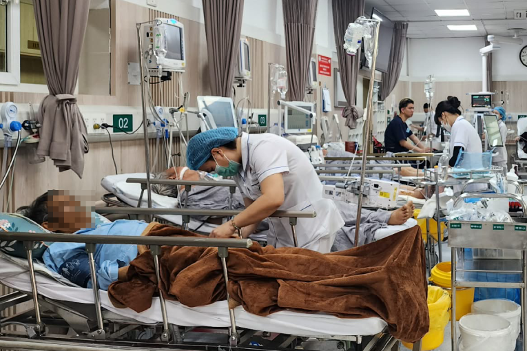 Nhập viện vì sự chủ quan bên mâm cỗ ngày Tết