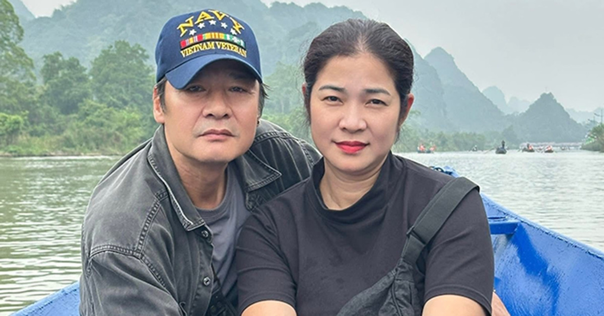 Phan Hiển 'nịnh' vợ hơn 11 tuổi, Võ Hoài Nam tình tứ bên vợ kém 12 tuổi