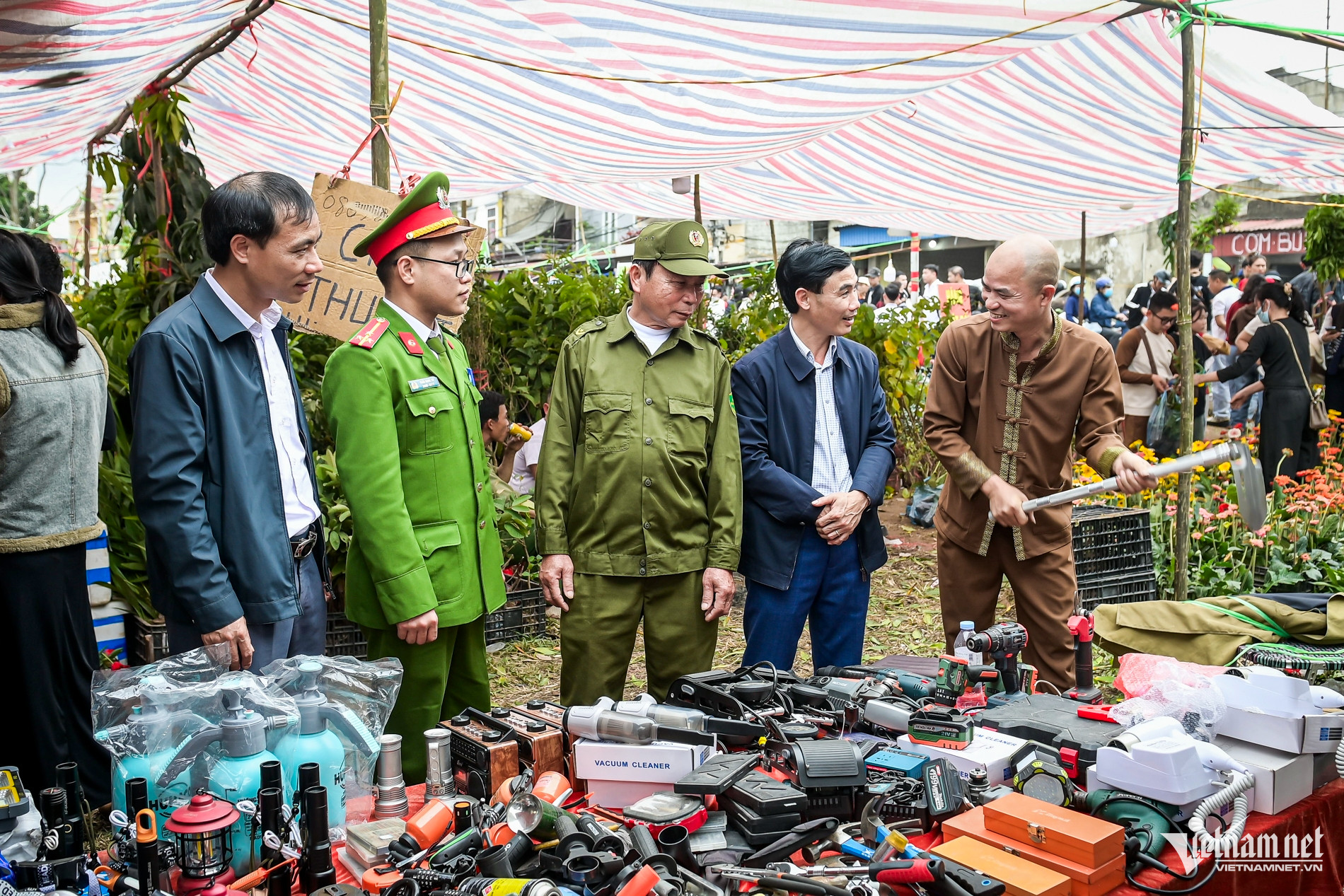 W-Chợ viềng 2026_12.jpg