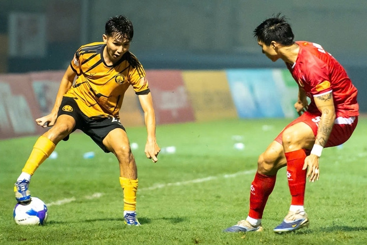 Bảng xếp hạng V-League 2025/26 mới nhất: CAHN gia cố ngôi đầu