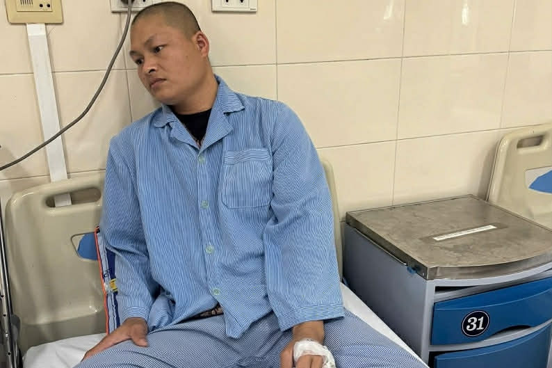 Bạn đọc giúp đỡ anh Lò Văn Phong ở Sơn La bị ung thư xương hơn 66 triệu đồng