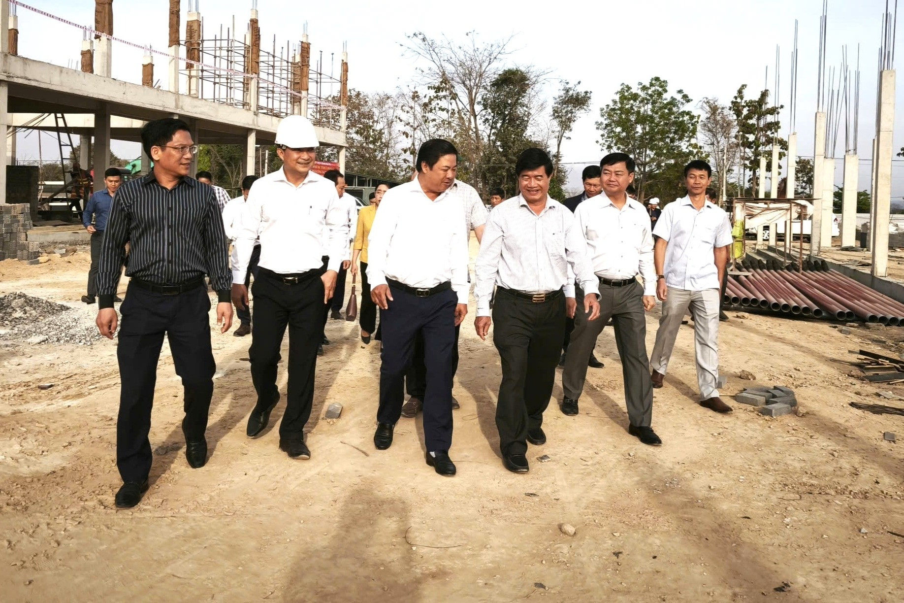 Bí thư Tỉnh ủy Đắk Lắk: Tăng tốc thi công các trường nội trú liên cấp