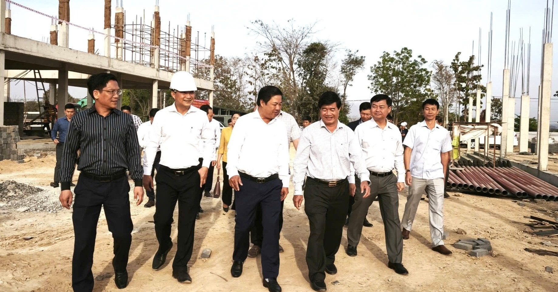 Bí thư Tỉnh ủy Đắk Lắk chỉ đạo tăng tốc thi công các trường nội trú liên cấp