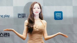 Confidence Queen BTS Image 1.jpg