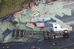 lat xe container.jpg