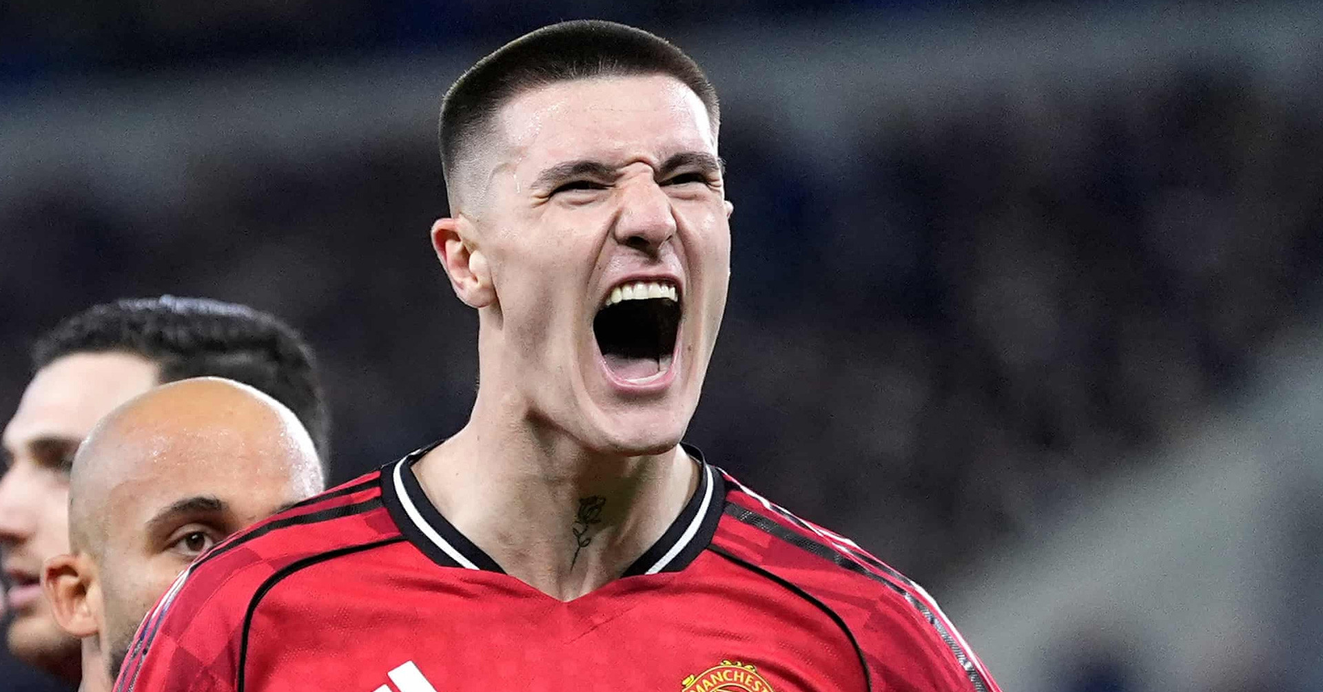 MU hạ Everton: Carrick và siêu dự bị Benjamin Sesko