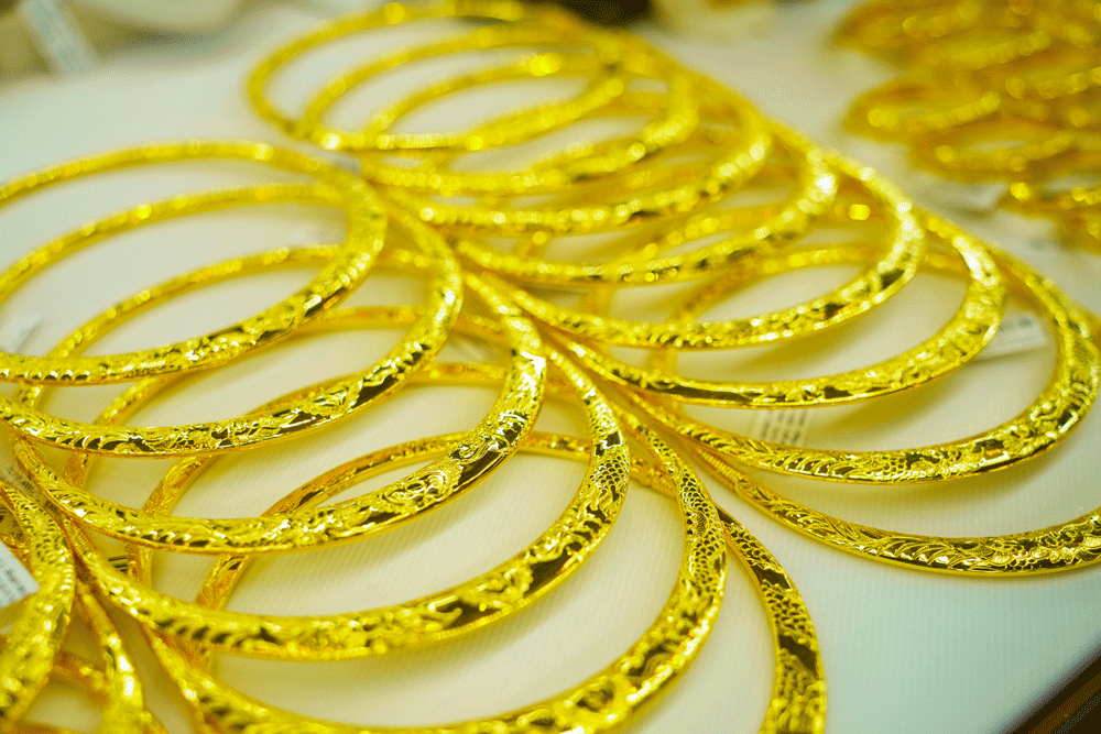 Giá vàng hôm nay 25/2/2026: Vàng giảm mạnh, thế giới đối mặt với nguy cơ mới