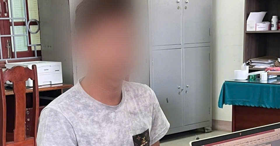 Bị chia tay, nam thanh niên dùng clip nhạy cảm khống chế người yêu cũ