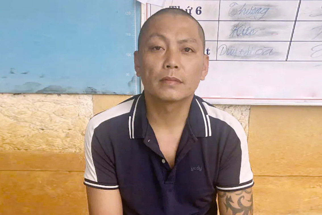 Diễn biến tố tụng vụ tài xế bị hành hung khi đỗ ô tô trước nhà dân