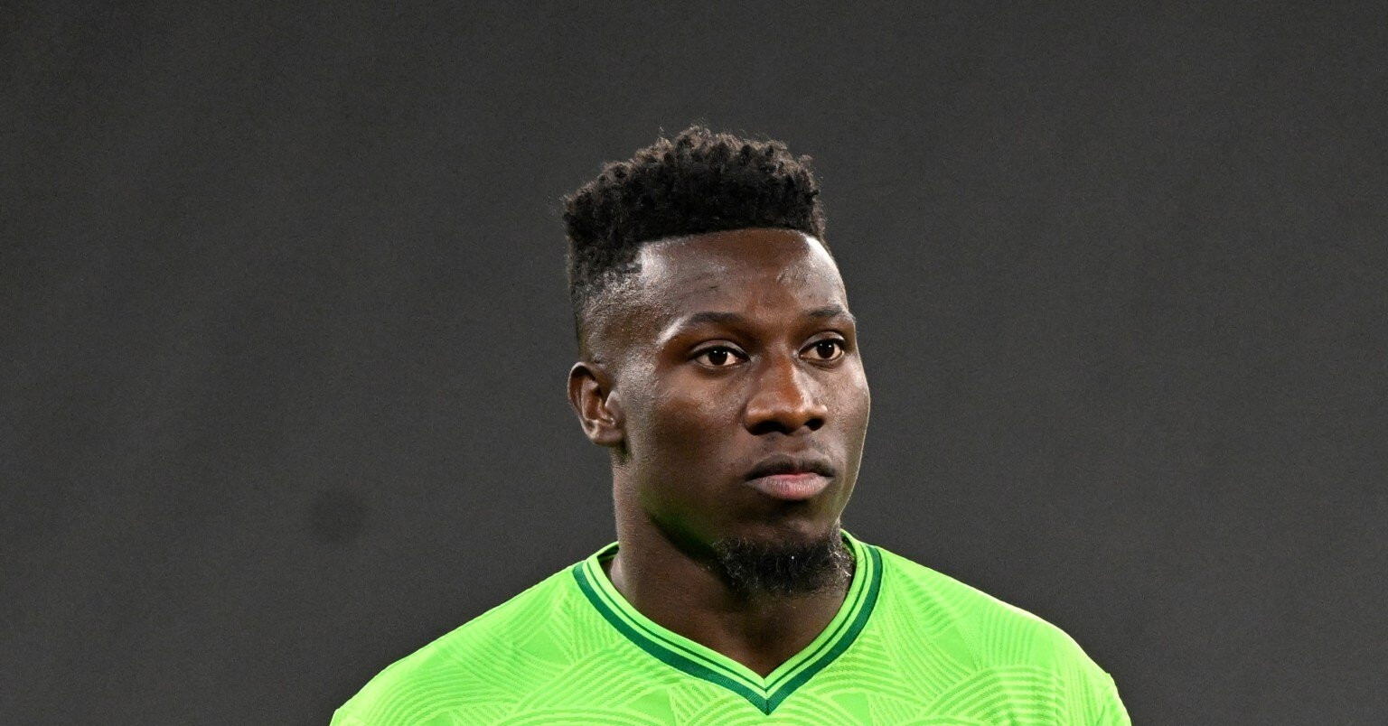 MU cắt lỗ tống khứ &amp;apos;ông kễnh&amp;apos; Andre Onana