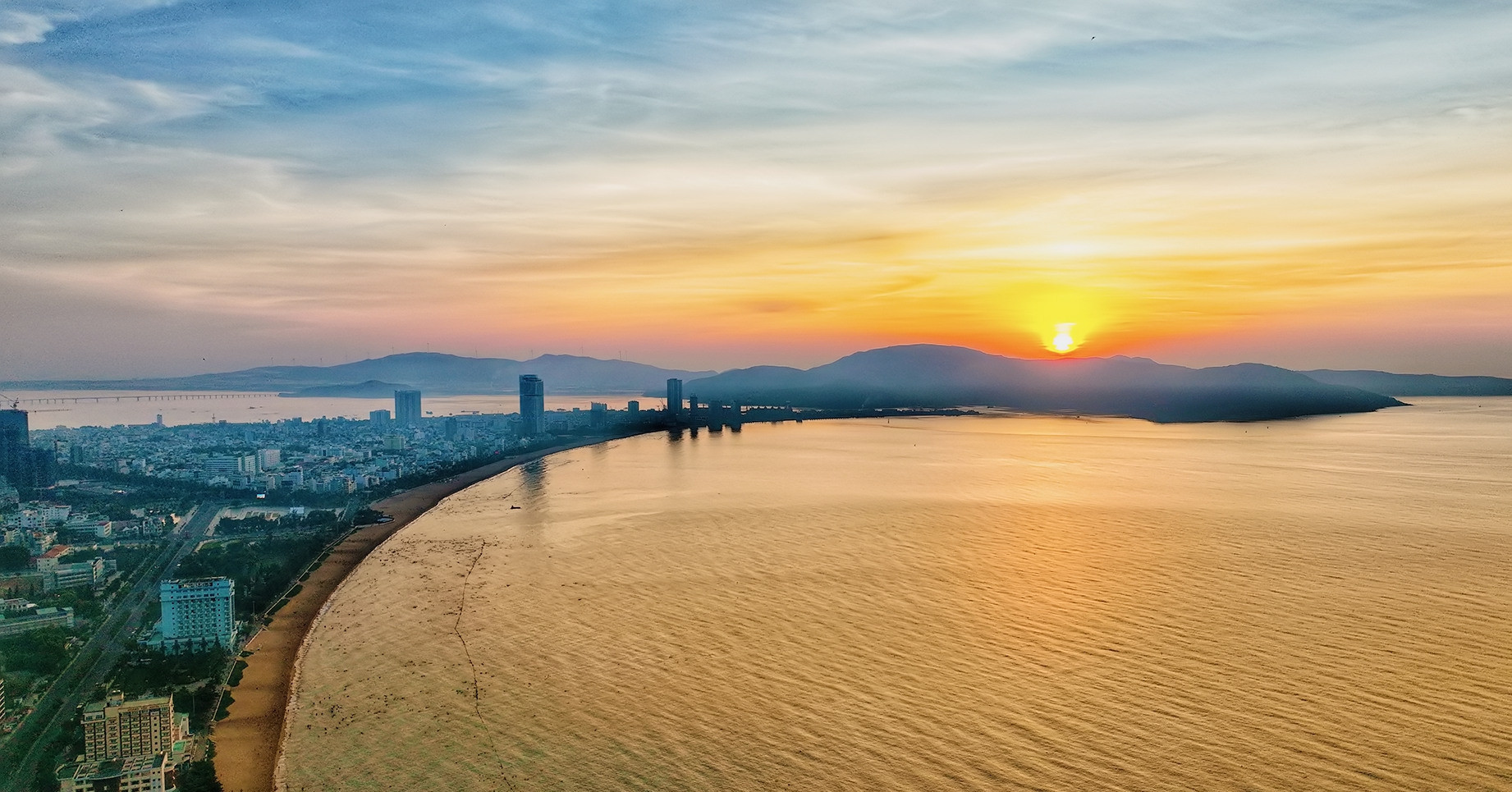 Quy Nhơn vào top 4 điểm đến xu hướng thế giới 2026