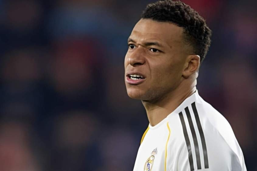 Real Madrid choáng váng Mbappe lỡ hẹn đấu Benfica và còn hơn thế