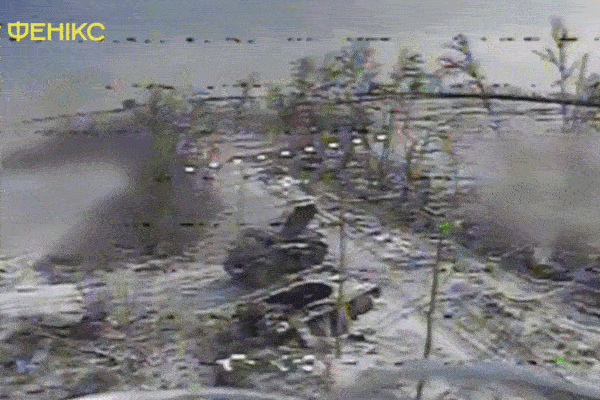 Video UAV Ukraine bắn cháy pháo BM-21 và hàng loạt phương tiện Nga ở Lyman