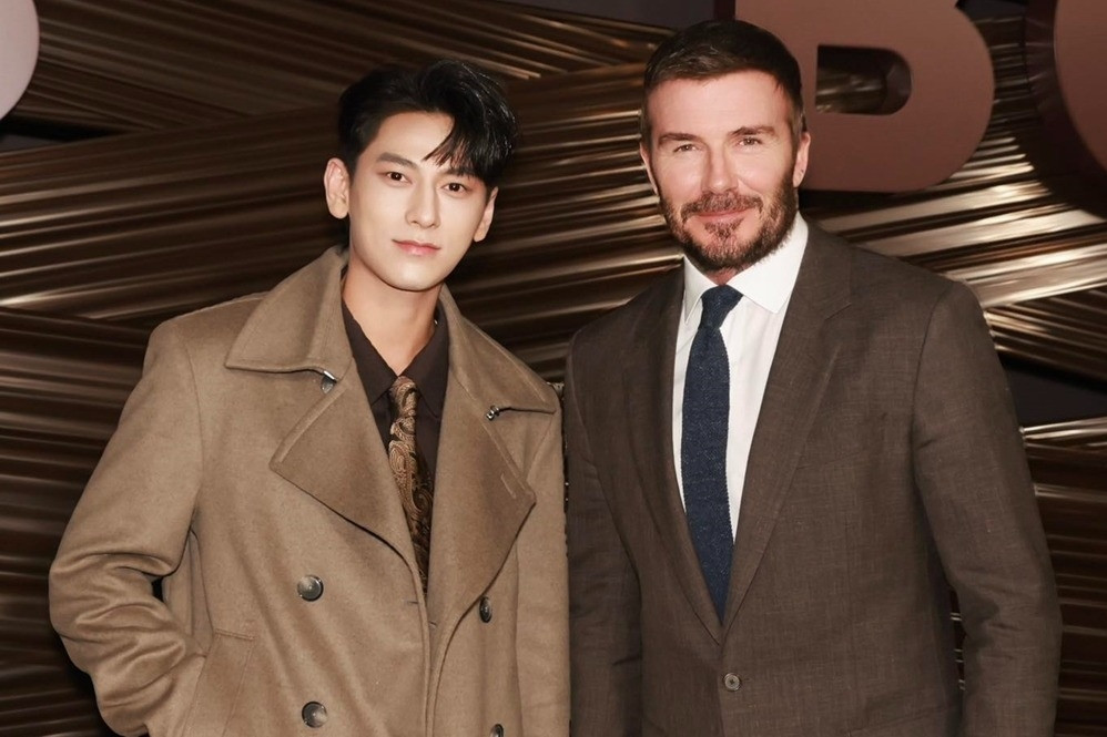 Ca sĩ Isaac hội ngộ David Beckham tại Milan