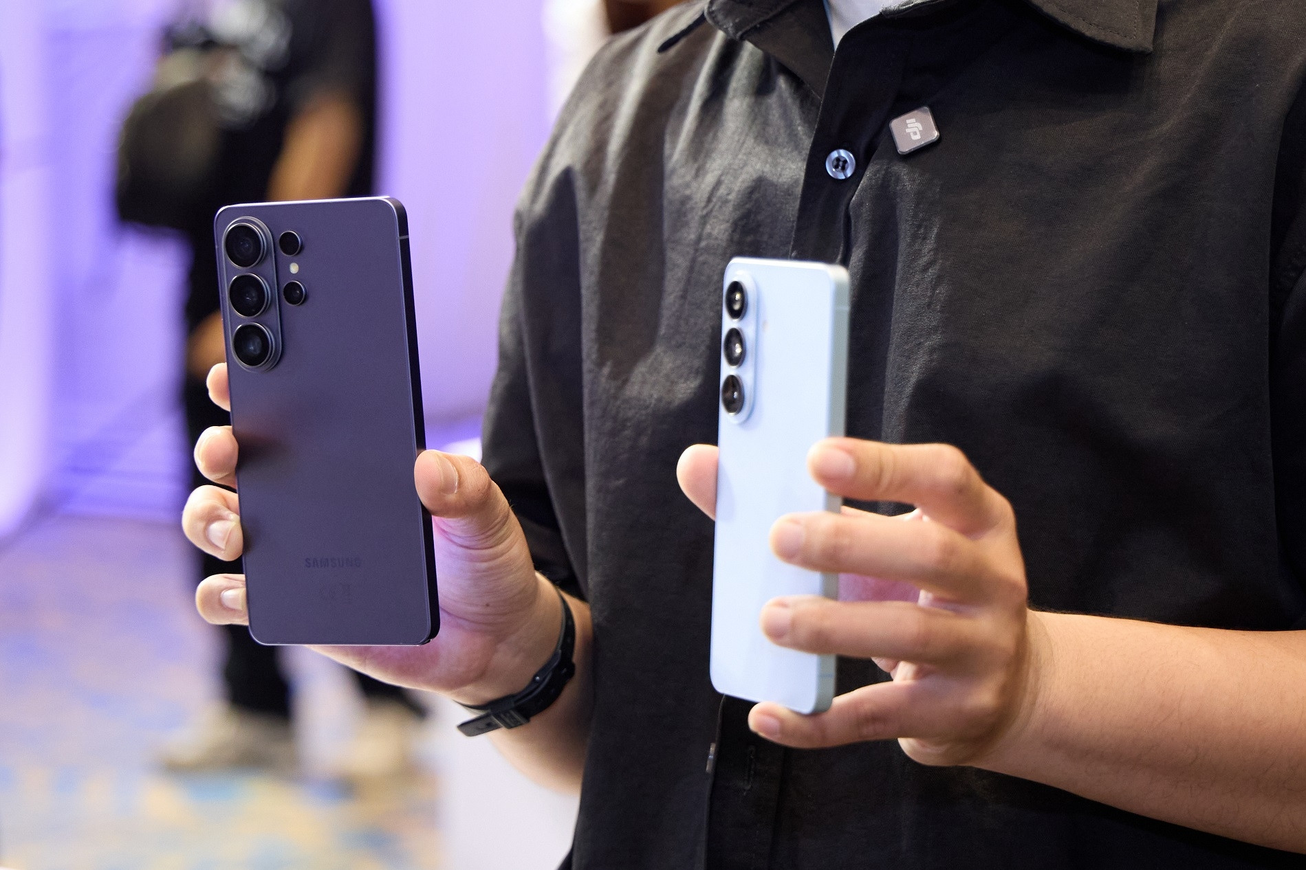  Giá Galaxy S26 Ultra tại Việt Nam cao nhất 52 triệu đồng 