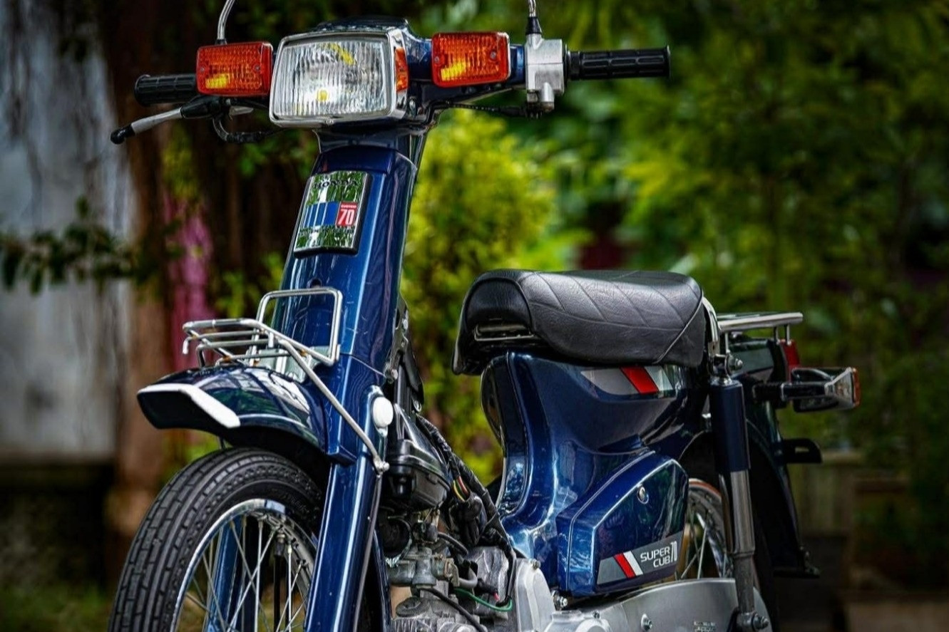 Honda Cub 82 biển 3 số huyền thoại được trả 150 triệu, chủ xe Hà Nội từ chối bán