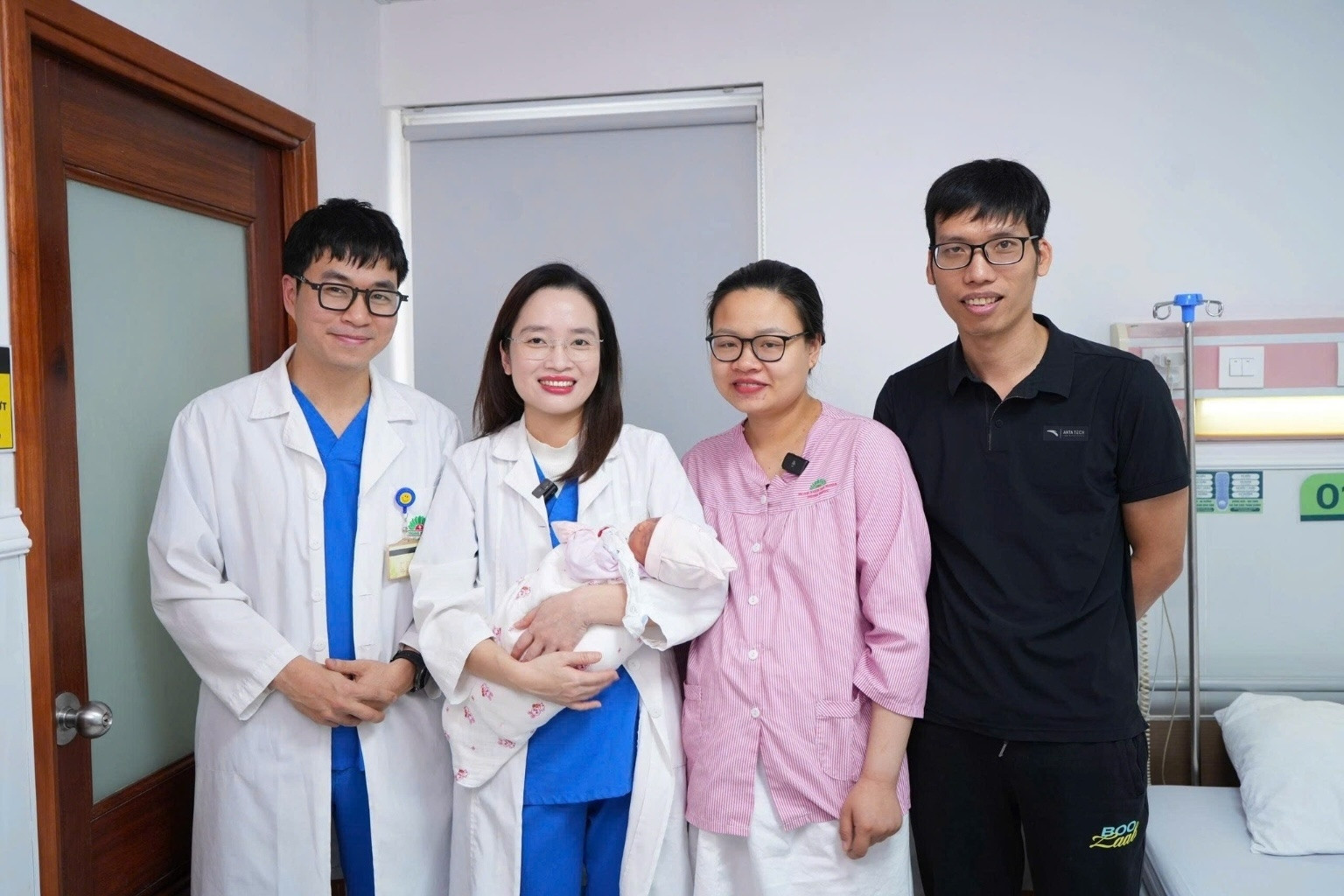  Không tinh trùng vẫn có con ruột nhờ thụ tinh ống nghiệm 