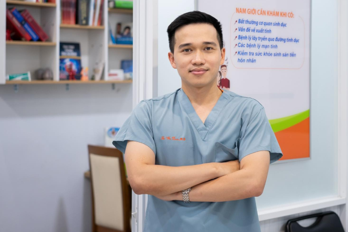 Lối đi riêng của vị bác sĩ từ tin nhắn: ‘Em bị lừa rồi’