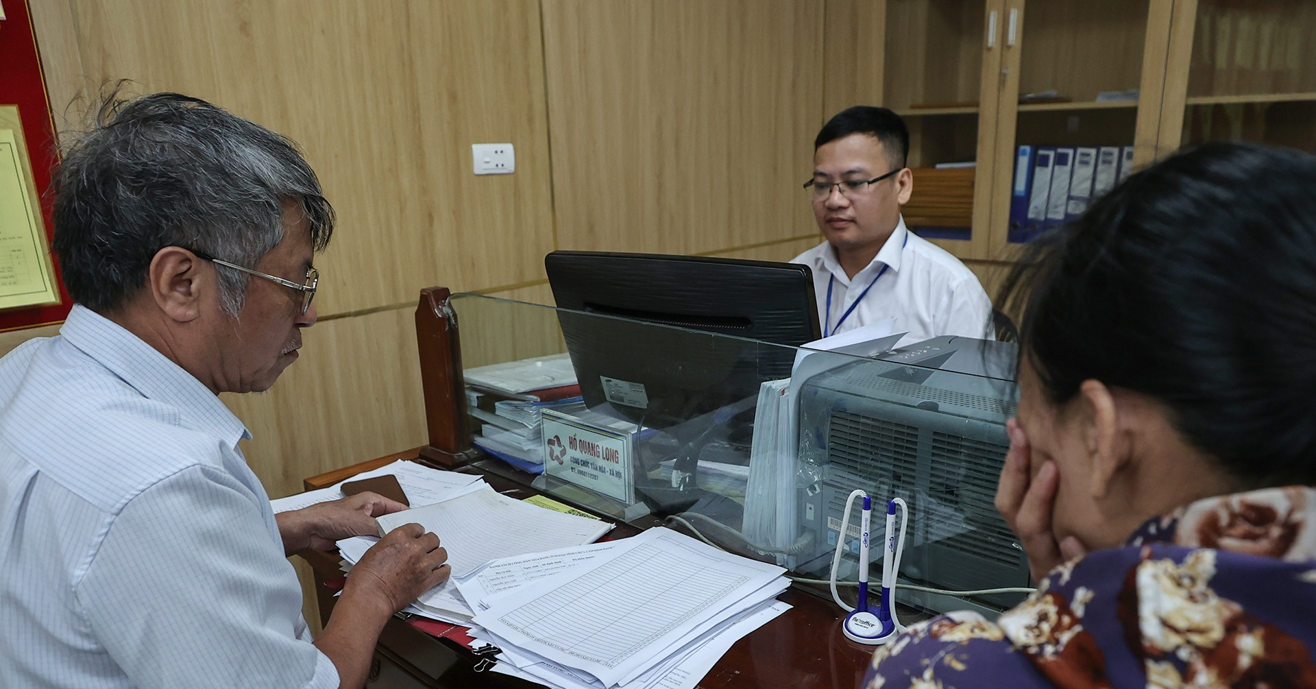 Năm 2026, lao động nam đóng BHXH 16 năm được giải quyết về hưu thế nào?