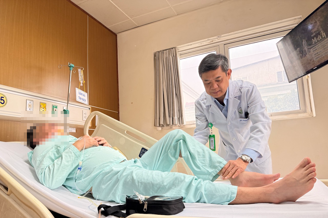 Nam Việt kiều về nước chữa liệt tứ chi, thoát nguy cơ tàn phế