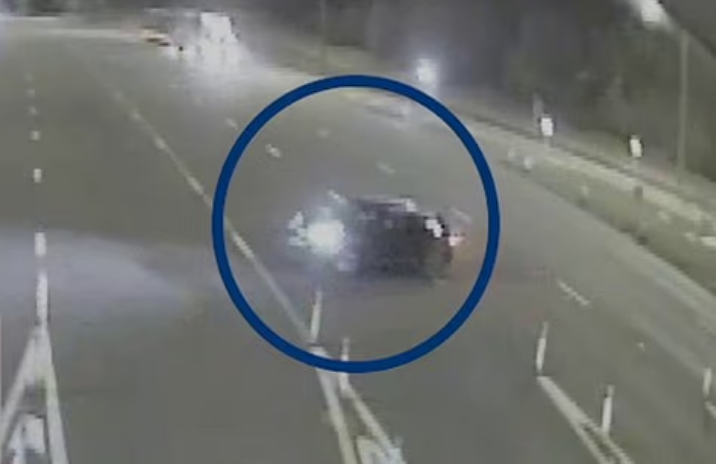 ngược chiều 1.PNG