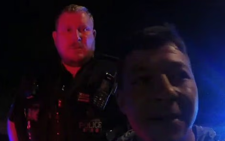 ngược chiều 3.PNG