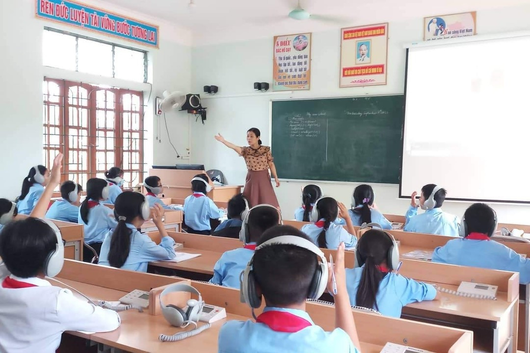 Nhiều giáo viên, nhân viên hợp đồng tại Nghệ An bị chậm lương