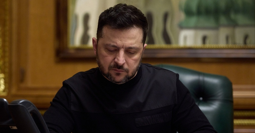 Zelensky khẳng định Ukraine không muốn vũ khí hạt nhân, điện đàm với Trump trước đàm phán