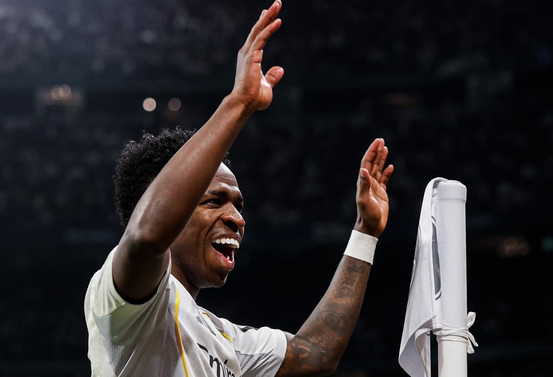 Vinicius lập công, Real Madrid loai Benfica và Mourinho khỏi C1