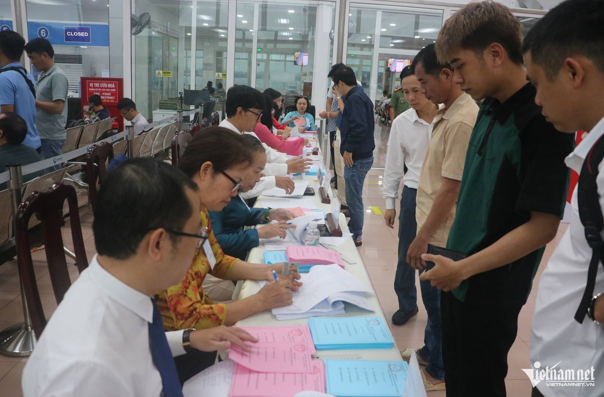 W-Hơn 4.500 cử tri bỏ phiếu bầu cử sớm tại 4 điểm ở TPHCM.JPG.jpg