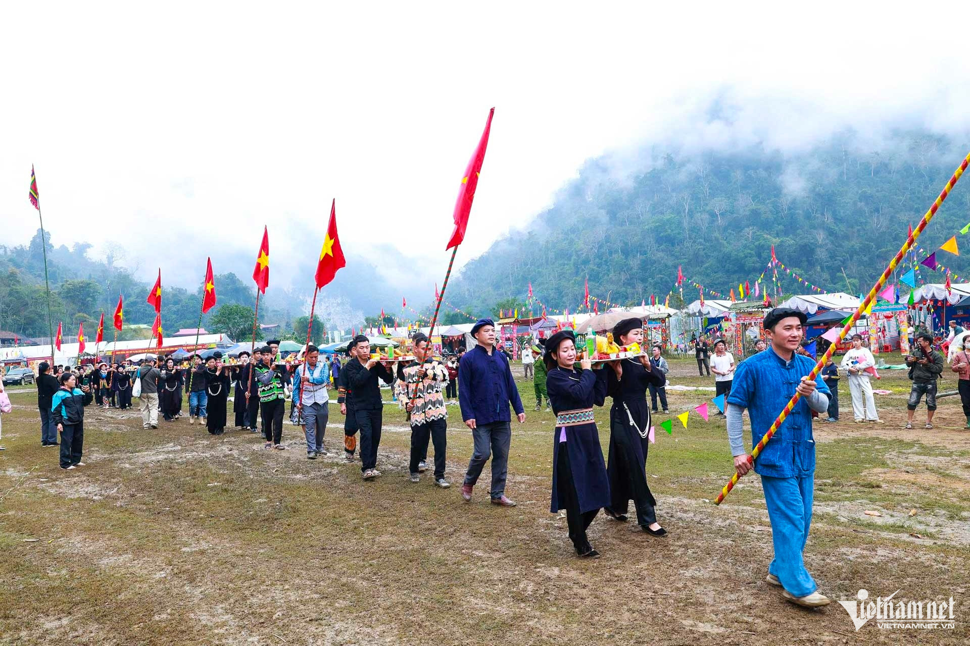 W-lễ hội lồng tồng_6.JPG.jpg