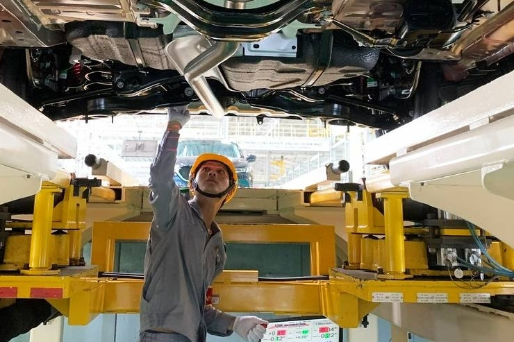 Siết chặt kiểm định khí thải ô tô từ 1/3: Chủ xe cần chú ý gì khi đi đăng kiểm?