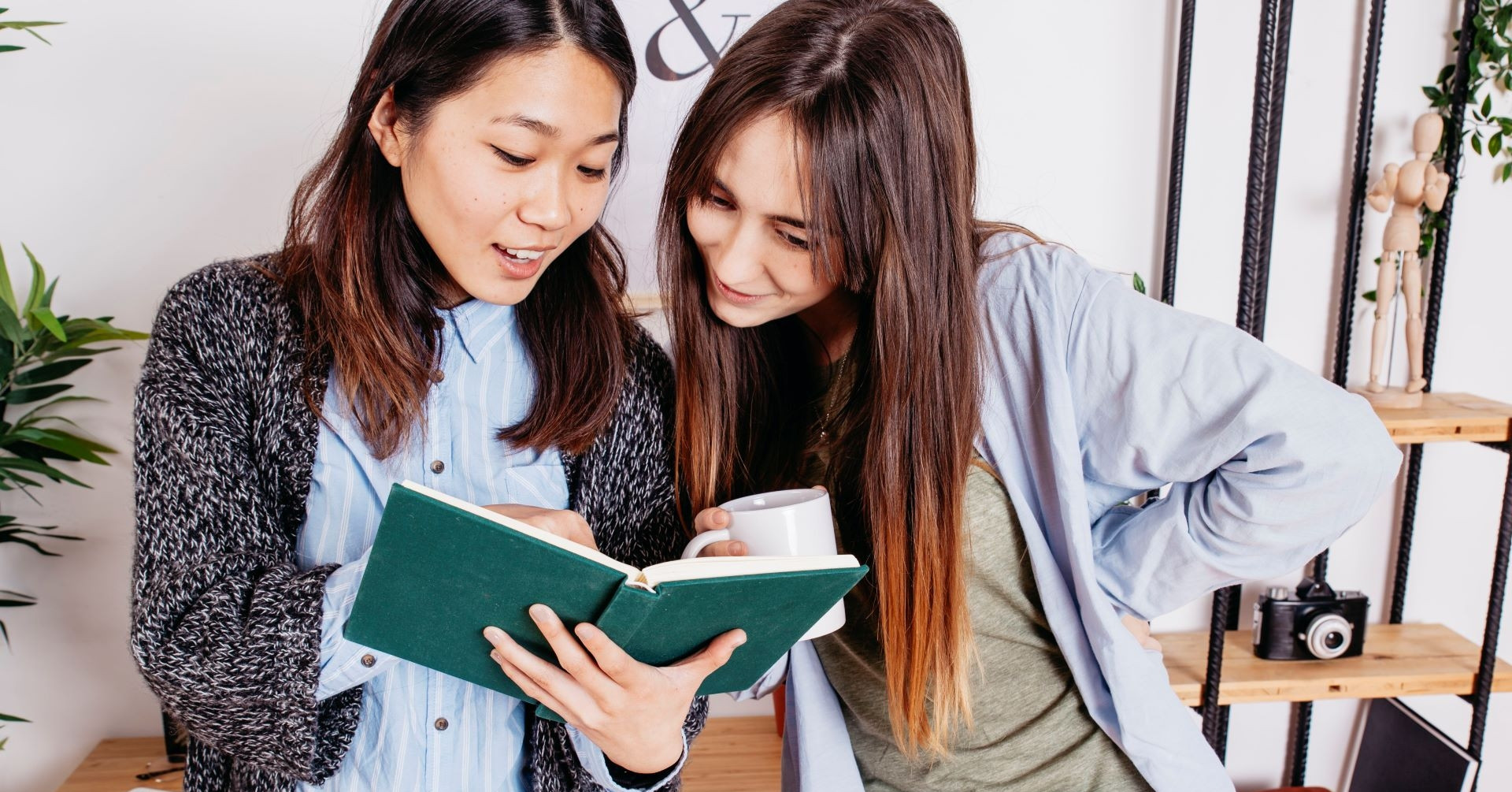 Bài mẫu viết thư UPU lần thứ 55: Rất gần trên màn hình, lại xa trong đời thực