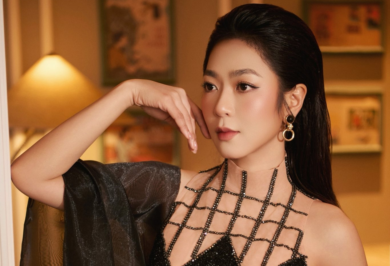  Ca sĩ Hà Thanh Xuân ra sao sau chia tay 'Vua cá Koi'? 