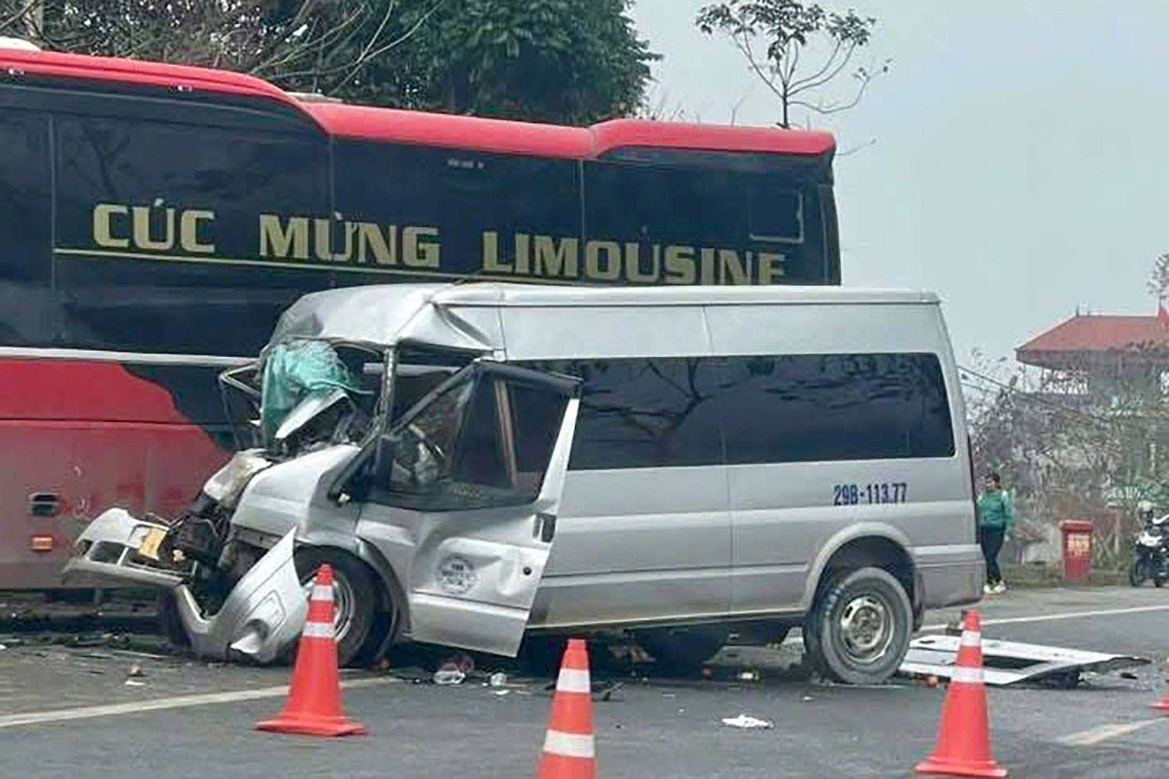  Hai xe khách va chạm ở Lạng Sơn, 1 người tử vong 