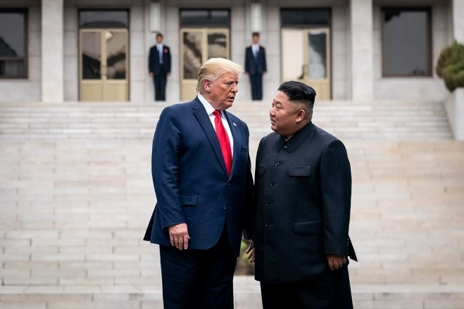 Ông Trump sẵn sàng đối thoại với Triều Tiên 'không cần điều kiện tiên quyết'