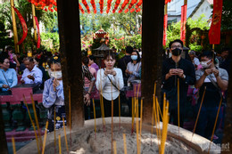 w di chua ng hue 5245 1 454.jpg