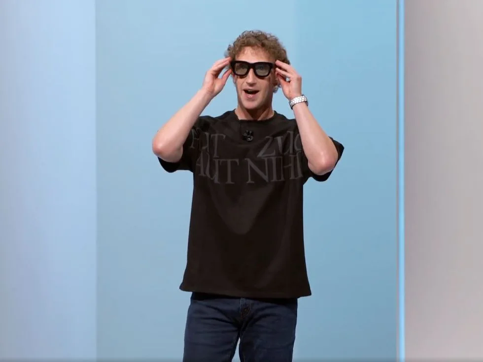 AR smart glasses Meta.png