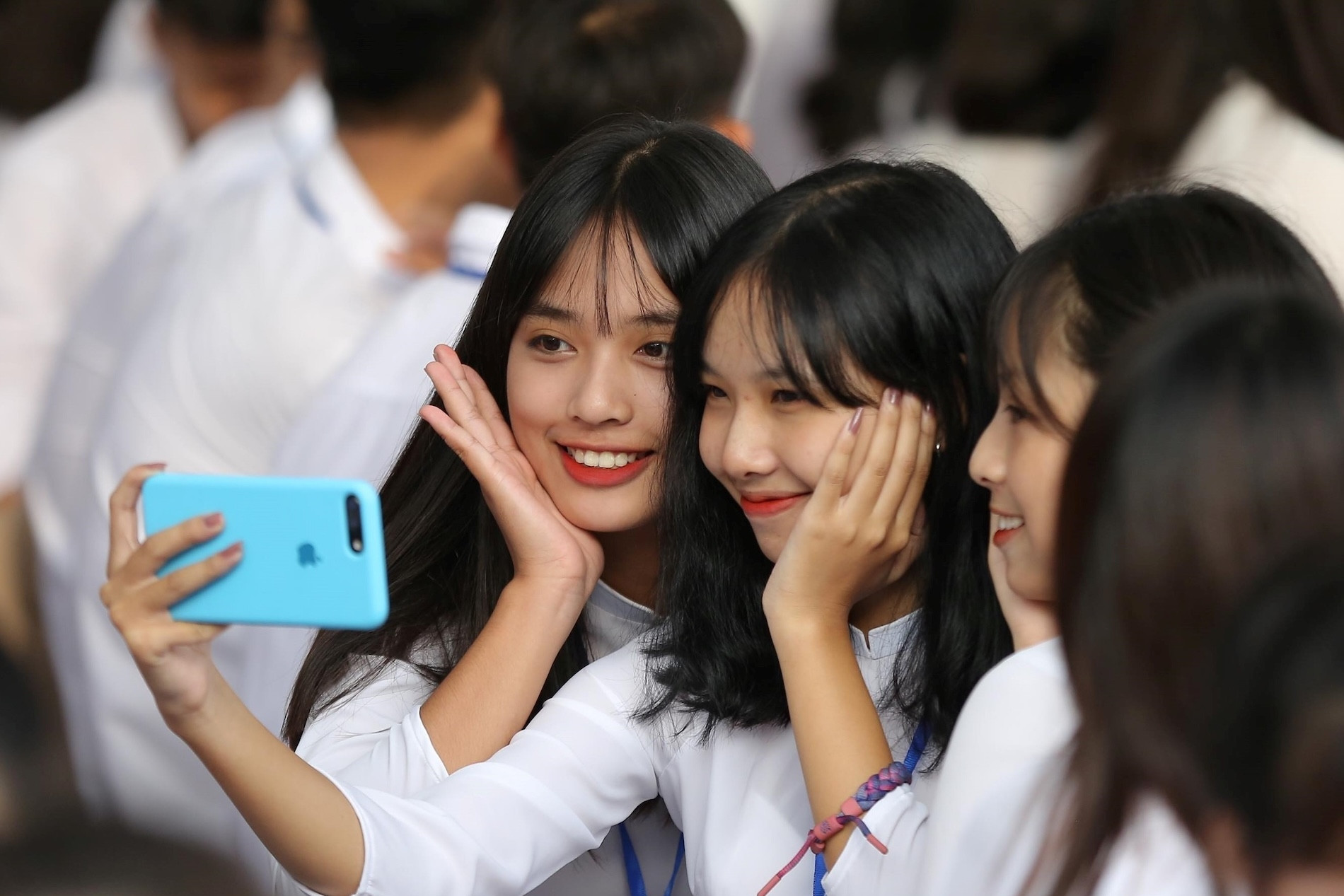 Bài mẫu viết thư UPU lần thứ 55: Kết nối thật ở thế giới của những lượt 'like'