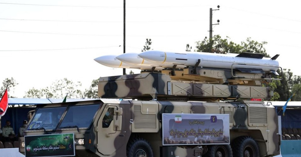 Israel nêu số tên lửa Iran phóng trả đũa, khí tài Tehran rơi xuống thủ đô Jordan